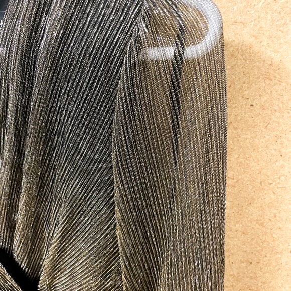 Le Chateau Metallic Gold And Black Dress. Size XS - Picture 4 of 8